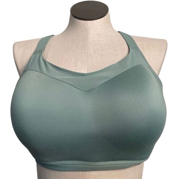 Victoria’s Secret On Point Incredible Sports Bra 38DDD Molded Pullover Racerback - Picture 1 of 7